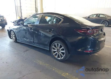 2021 Mazda Mazda3 Preferred из США, поврежденный, VIN JM1BPACLXM1328476